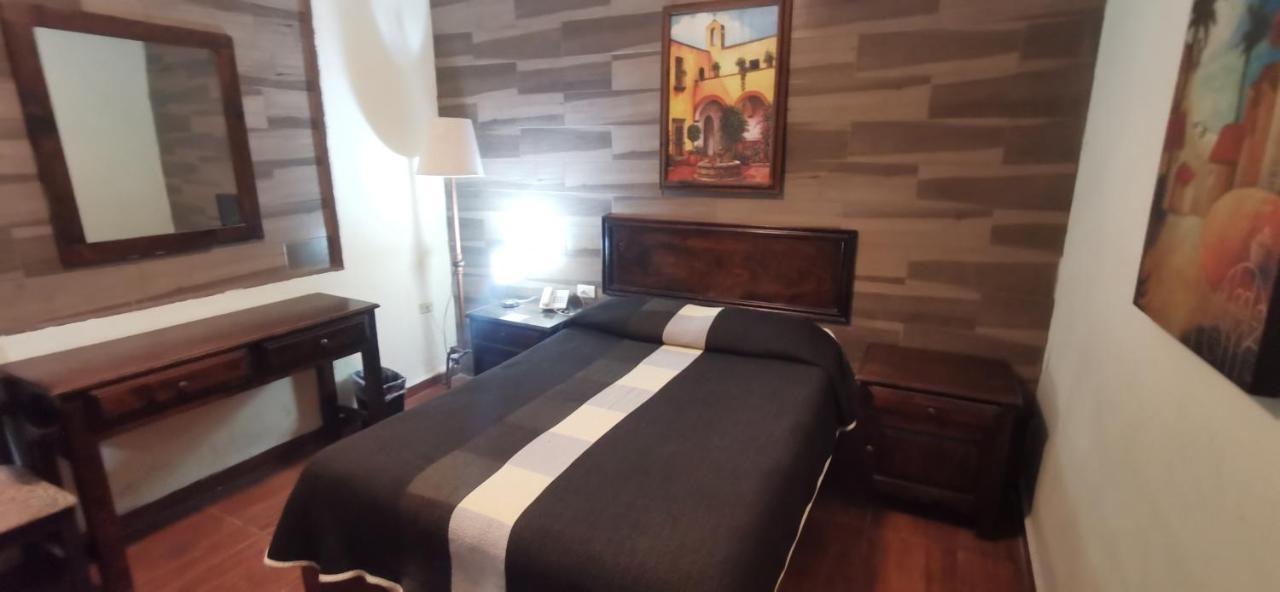 Hotel La Posta Monclova Luaran gambar
