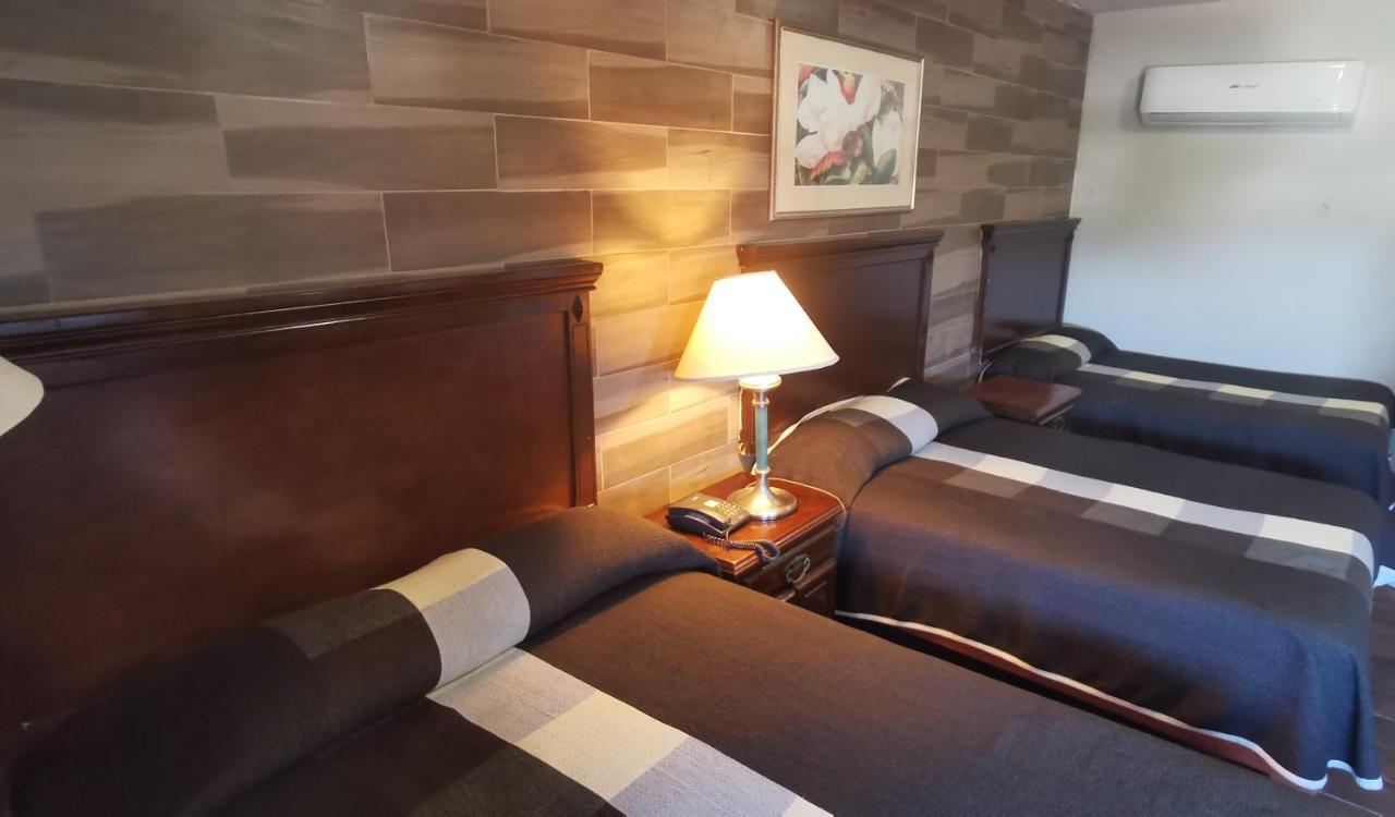 Hotel La Posta Monclova Luaran gambar